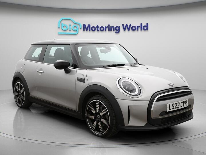 MINI Hatch 1.5 Cooper Exclusive Steptronic Euro 6 (s/s) 3dr
