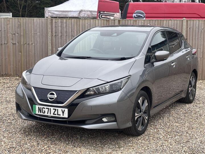 Nissan LEAF 40kWh N-Connecta Auto 5dr