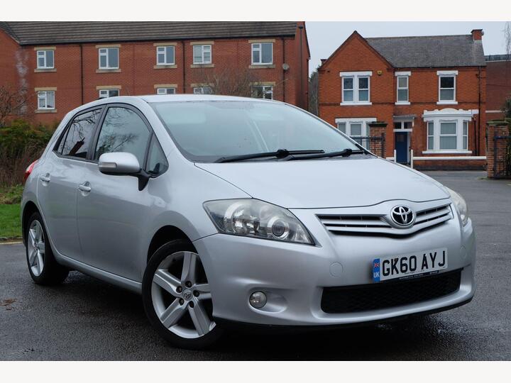 Toyota Auris 1.6 V-Matic SR Euro 5 5dr