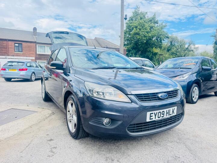 Ford Focus 1.6 Zetec 5dr