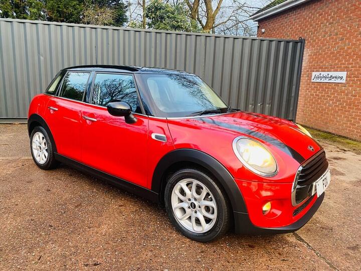 MINI HATCH 1.5 Cooper Euro 6 (s/s) 5dr