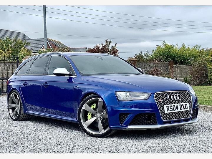 Audi RS4 Avant 4.2 FSI V8 S Tronic Quattro Euro 5 5dr Audi RS4 Avant 4.2 FSI V8 S Tronic Quattro Euro 5 5dr