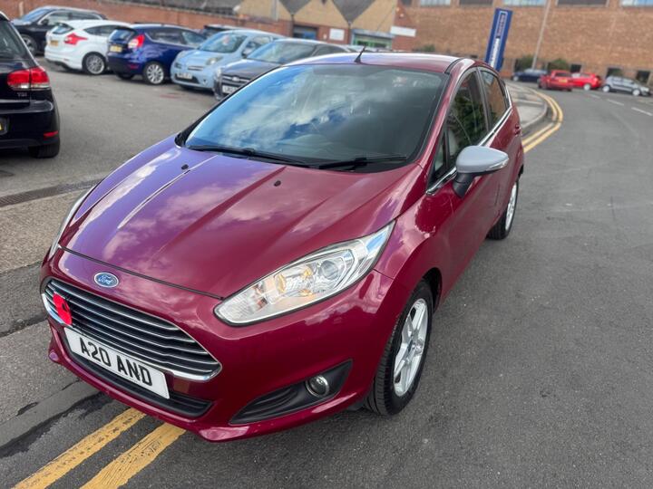 Ford Fiesta 1.6 Zetec Powershift Euro 5 5dr