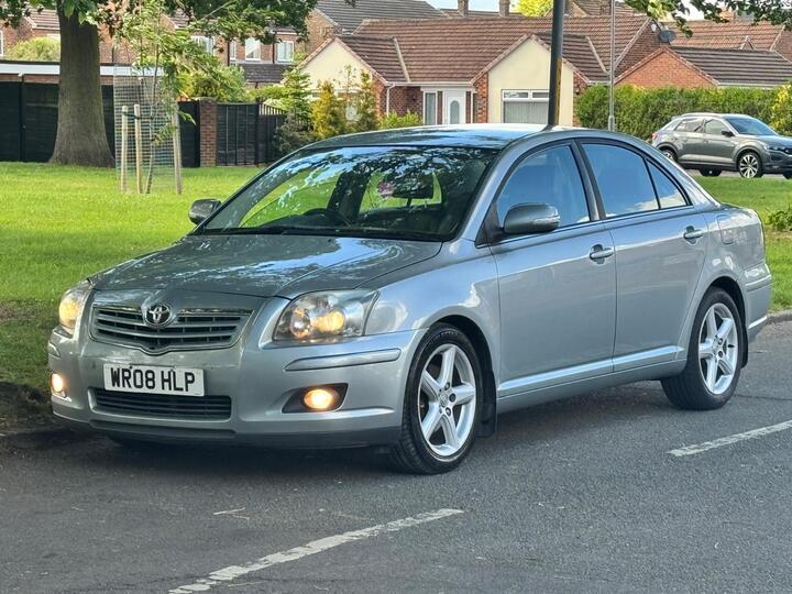 Toyota Avensis 2.2 D-4D T Spirit 4dr
