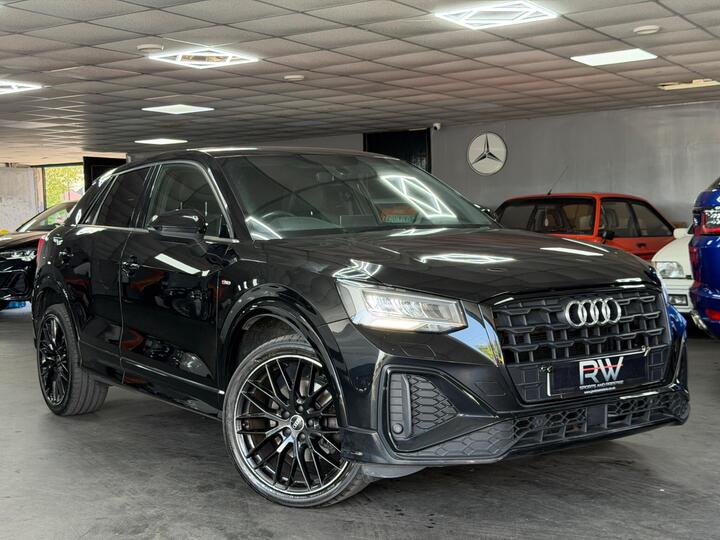 Audi Q2 1.5 TFSI CoD 35 Black Edition S Tronic Euro 6 (s/s) 5dr
