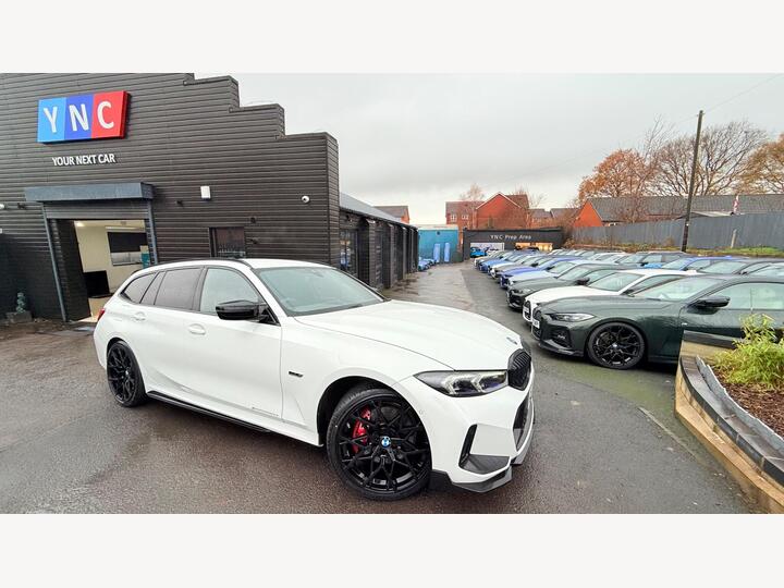 BMW 3 Series 2.0 330e 12kWh M Sport Touring Auto Euro 6 (s/s) 5dr