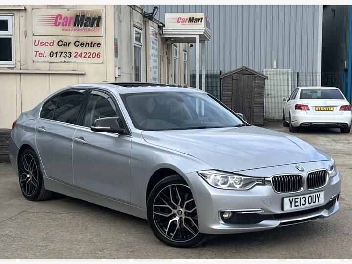 BMW 3 SERIES 2.0 320d Luxury Auto XDrive Euro 5 (s/s) 4dr BMW 3 SERIES 2.0 320d Luxury Auto XDrive Euro 5 (s/s) 4dr