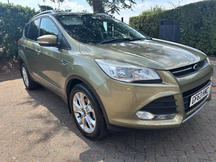 Ford Kuga 1.6T EcoBoost Zetec 2WD Euro 5 (s/s) 5dr