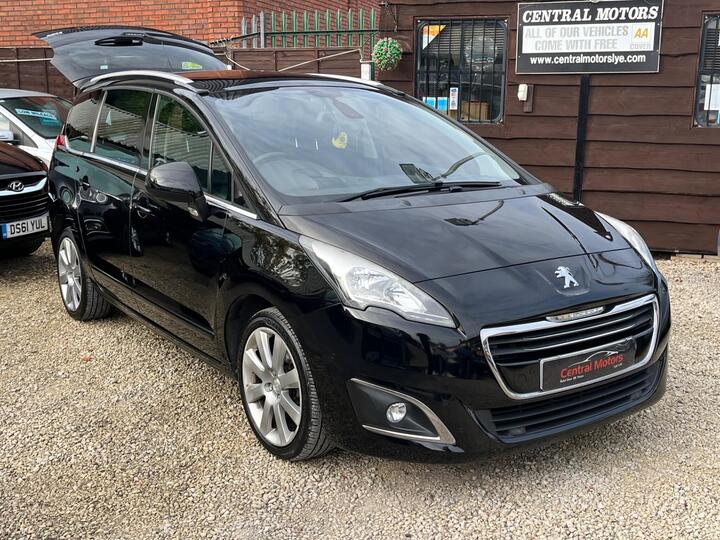 Peugeot 5008 1.6 BlueHDi Allure EAT Euro 6 (s/s) 5dr Peugeot 5008 1.6 BlueHDi Allure EAT Euro 6 (s/s) 5dr
