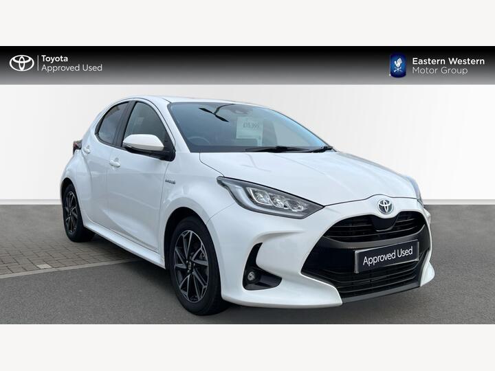 Toyota Yaris 1.5 VVT-h Design E-CVT Euro 6 (s/s) 5dr