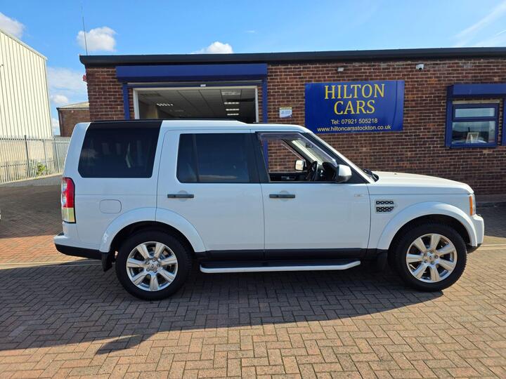 Land Rover Discovery 4 3.0 SD V6 HSE Auto 4WD Euro 5 (s/s) 5dr Land Rover Discovery 4 3.0 SD V6 HSE Auto 4WD Euro 5 (s/s) 5dr