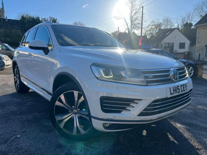 Volkswagen TOUAREG 3.0 TDI V6 BlueMotion Tech R-Line Tiptronic 4WD Euro 6 (s/s) 5dr