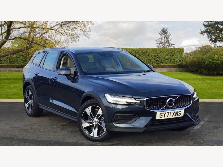 Volvo V60 Cross Country 2.0 B4 MHEV Auto AWD Euro 6 (s/s) 5dr