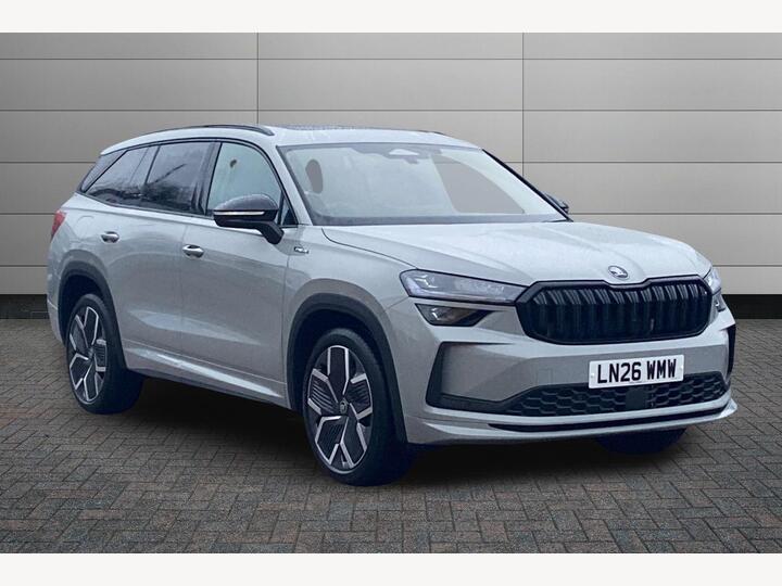 Skoda Kodiaq 1.5 TSI IV 25.7kWh SportLine DSG Euro 6 (s/s) 5dr (5 Seat) Skoda Kodiaq 1.5 TSI IV 25.7kWh SportLine DSG Euro 6 (s/s) 5dr (5 Seat)