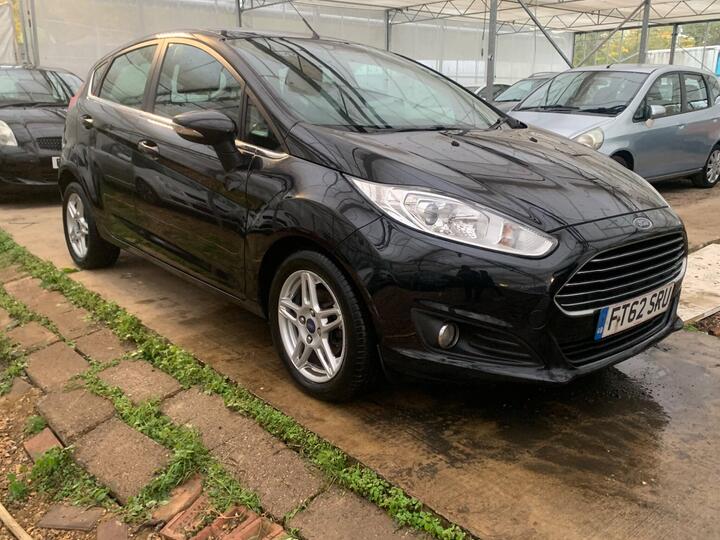Ford Fiesta 1.0T EcoBoost Zetec Euro 5 (s/s) 5dr