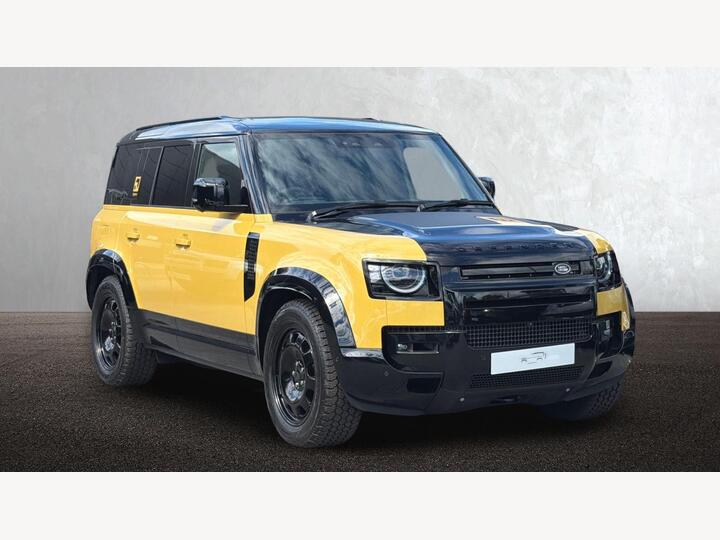 Land Rover Defender 110 2.0 P300e 15.4kWh Trophy Edition Deep Sandglow Auto 4WD Euro 6 (s/s) 5dr
