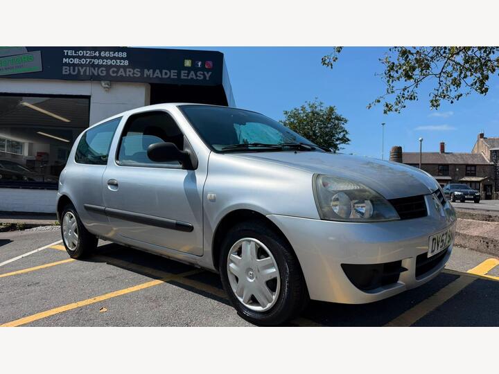 Renault Clio 1.2 Campus 3dr
