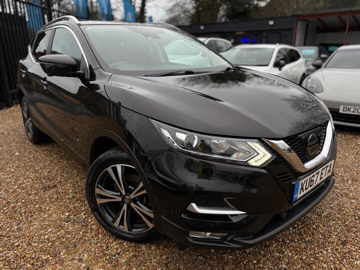 Nissan Qashqai 1.5 DCi N-Connecta Euro 6 (s/s) 5dr