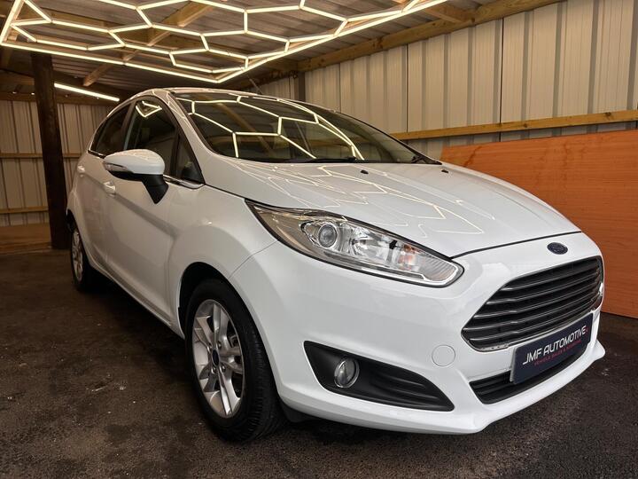 Ford Fiesta 1.5 TDCi Zetec Euro 6 5dr
