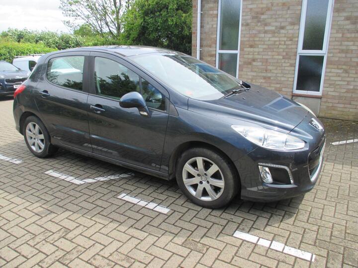 Peugeot 308 1.6 HDi Active Euro 5 5dr