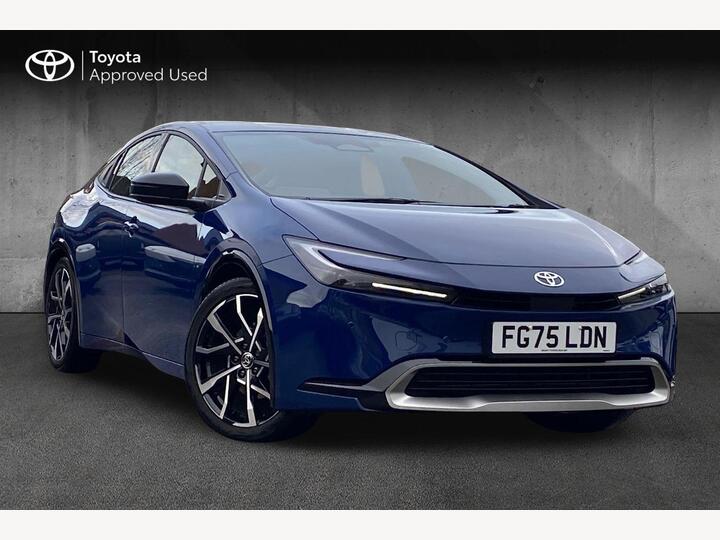 Toyota Prius 2.0 13.6kWh Excel CVT Euro 6 (s/s) 5dr Toyota Prius 2.0 13.6kWh Excel CVT Euro 6 (s/s) 5dr