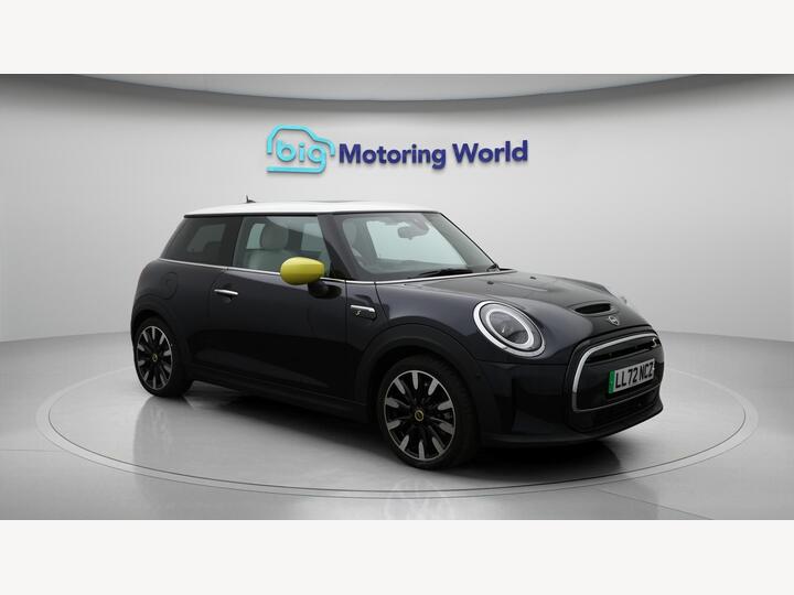 MINI Electric Hatch Cooper SE 32.6kWh Level 3 Auto 3dr MINI Electric Hatch Cooper SE 32.6kWh Level 3 Auto 3dr