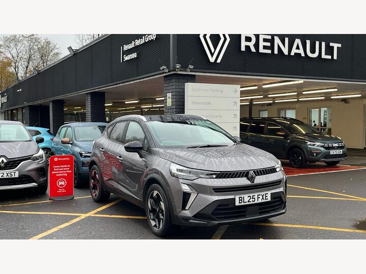 Renault Captur 1.6 E-TECH Techno Auto Euro 6 (s/s) 5dr Renault Captur 1.6 E-TECH Techno Auto Euro 6 (s/s) 5dr