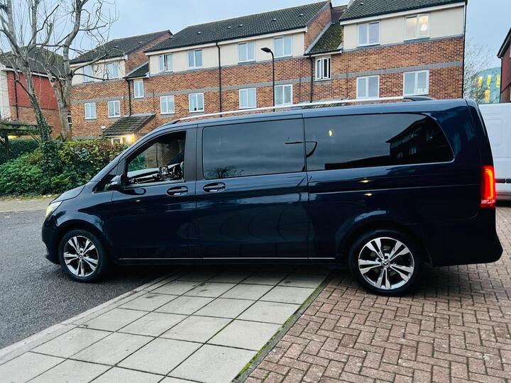 Mercedes-Benz V Class 2.2 V220d BlueTEC Sport G-Tronic+ Euro 6 (s/s) 5dr 8 Seat XLWB