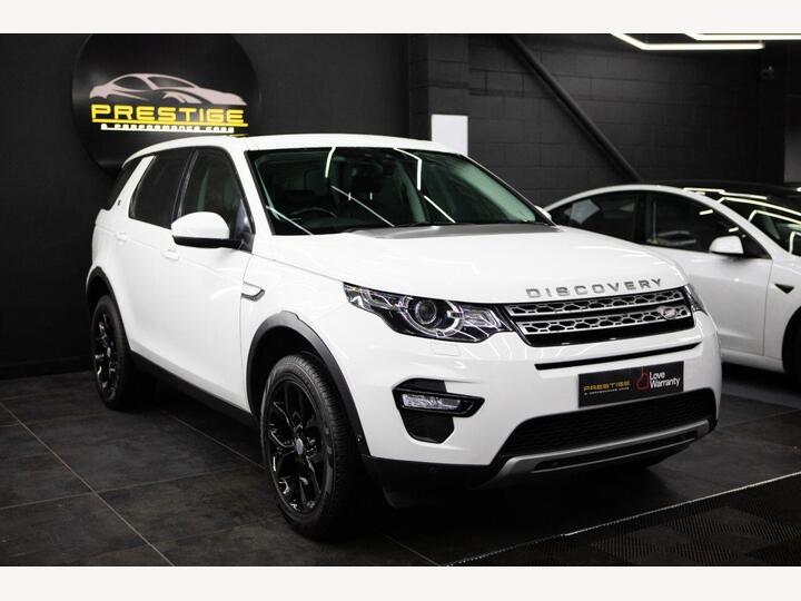 Land Rover DISCOVERY SPORT 2.0 TD4 HSE 4WD Euro 6 (s/s) 5dr (5 Seat) Land Rover DISCOVERY SPORT 2.0 TD4 HSE 4WD Euro 6 (s/s) 5dr (5 Seat)