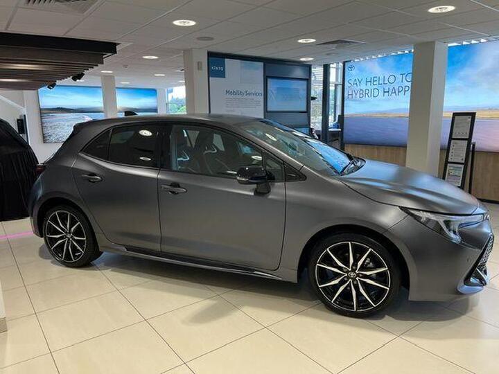 Toyota Corolla 1.8 VVT-h GR SPORT (Matt Grey Paint) CVT Euro 6 (s/s) 5dr