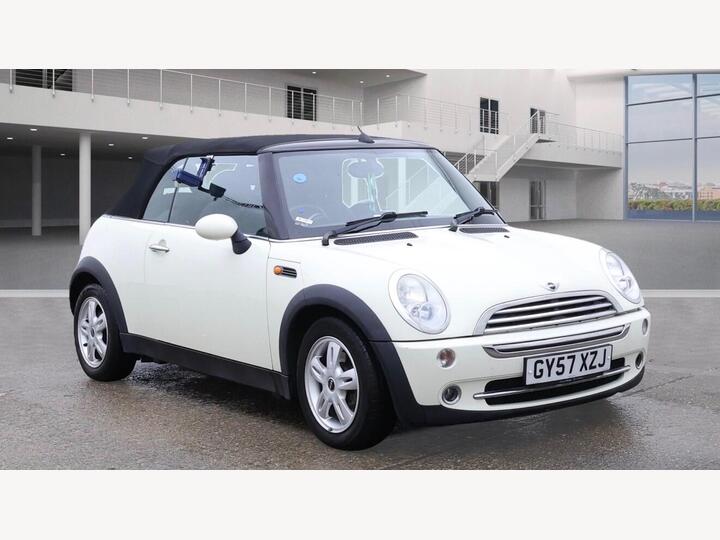 MINI Convertible 1.6 Cooper CVT Euro 3 2dr