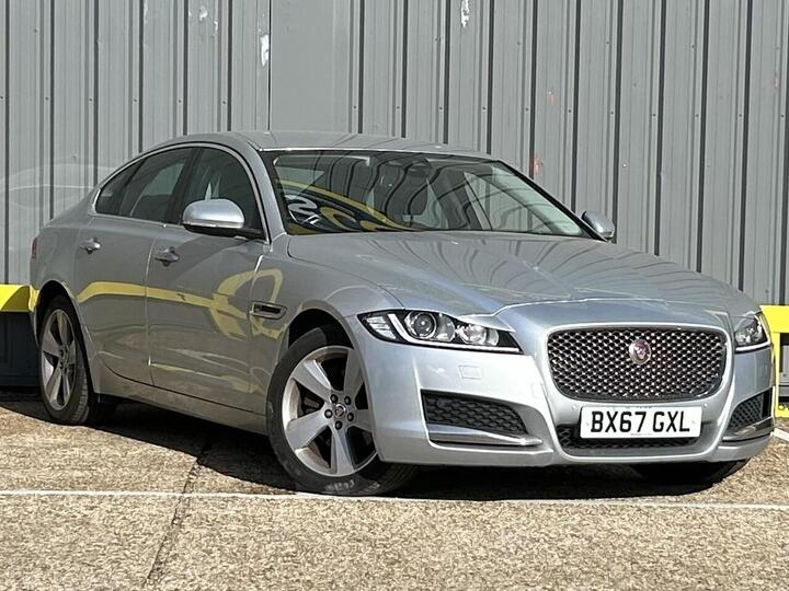 Jaguar XF 2.0d Portfolio Auto Euro 6 (s/s) 4dr
