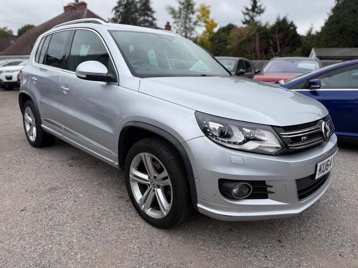Volkswagen Tiguan 2.0 TDI BlueMotion Tech R-Line DSG 4WD Euro 5 (s/s) 5dr (Nav)