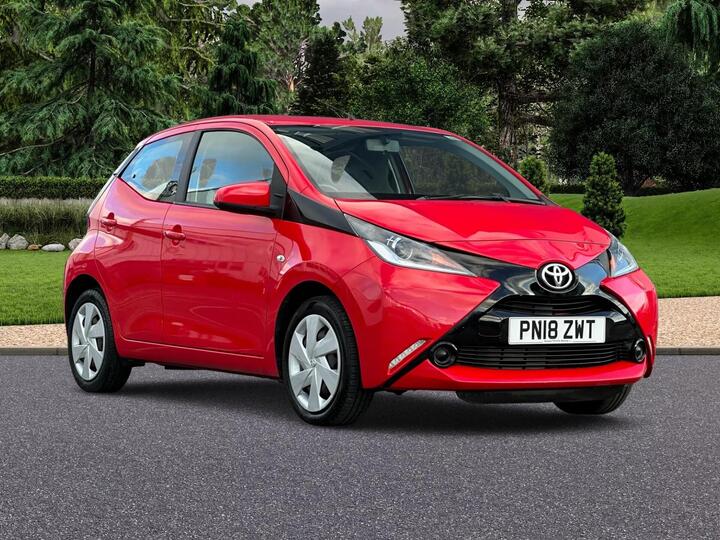 Toyota AYGO 1.0 VVT-i X-play Euro 6 5dr