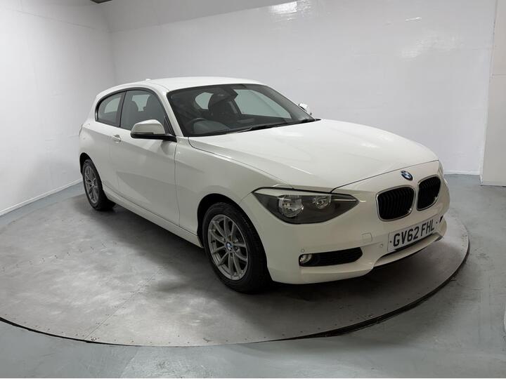 BMW 1 Series 1.6 116i ES Auto Euro 5 (s/s) 3dr BMW 1 Series 1.6 116i ES Auto Euro 5 (s/s) 3dr
