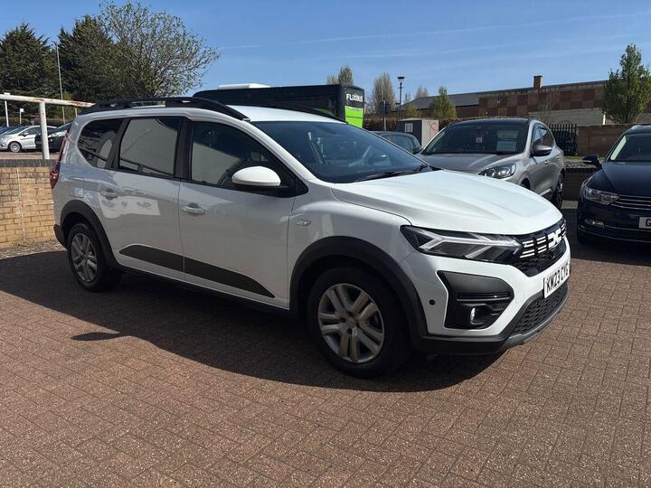 Dacia Jogger 1.0 TCe Expression Euro 6 (s/s) 5dr Dacia Jogger 1.0 TCe Expression Euro 6 (s/s) 5dr