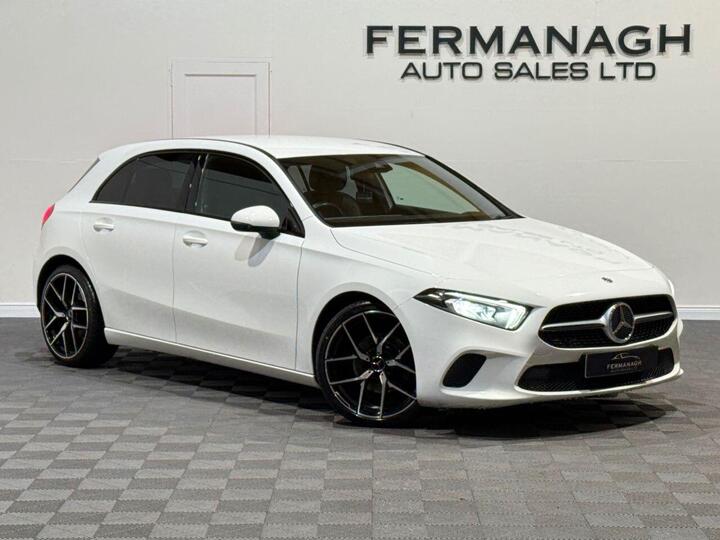 Mercedes-Benz A-CLASS 2.0 A180d Sport Euro 6 (s/s) 5dr Mercedes-Benz A-CLASS 2.0 A180d Sport Euro 6 (s/s) 5dr