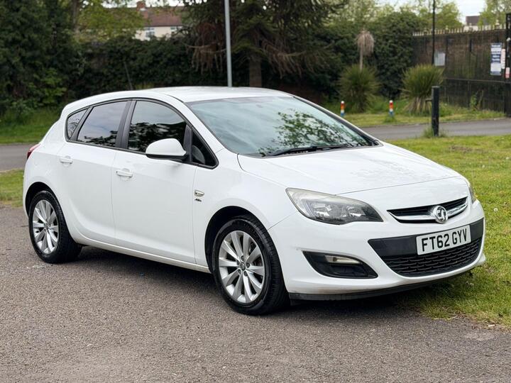 Vauxhall Astra 1.4 16v Active Euro 5 5dr