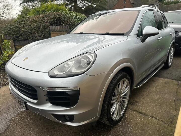 Porsche CAYENNE 3.0 TD V6 TiptronicS 4WD Euro 6 (s/s) 5dr Porsche CAYENNE 3.0 TD V6 TiptronicS 4WD Euro 6 (s/s) 5dr