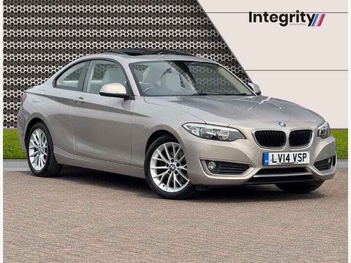 BMW 2 SERIES 2.0 220i SE Euro 6 (s/s) 2dr