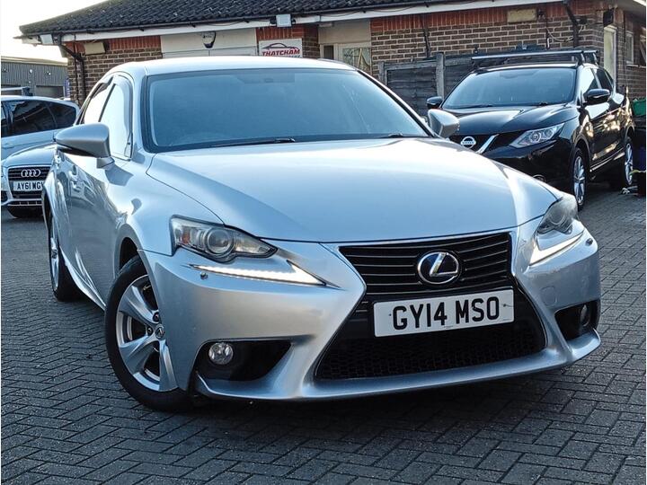 Lexus IS 2.5 300h SE E-CVT Euro 5 (s/s) 4dr