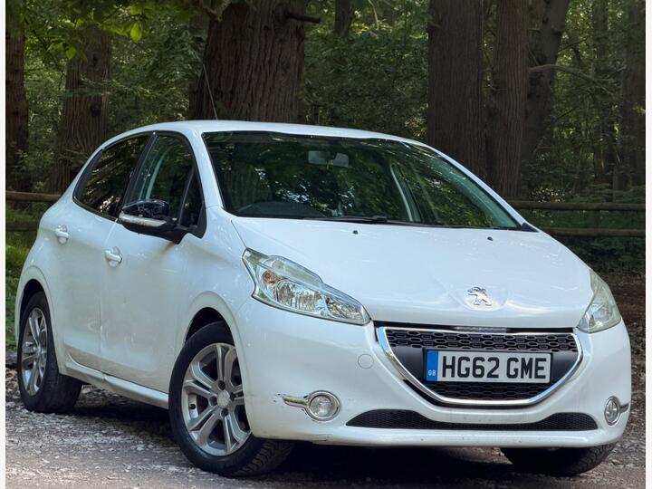 Peugeot 208 1.2 VTi Active Euro 5 5dr