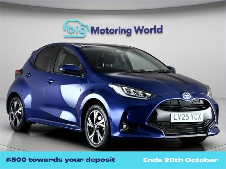 Toyota Yaris 1.5 VVT-h Design E-CVT Euro 6 (s/s) 5dr