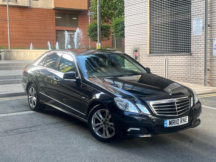 Mercedes-Benz E Class 2.1 E220 CDI BlueEfficiency Avantgarde Tiptronic Euro 5 4dr