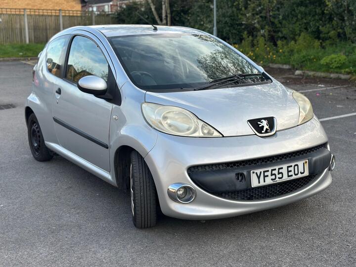 Peugeot 107 1.0 12V Urban 2 Tronic Euro 4 3dr