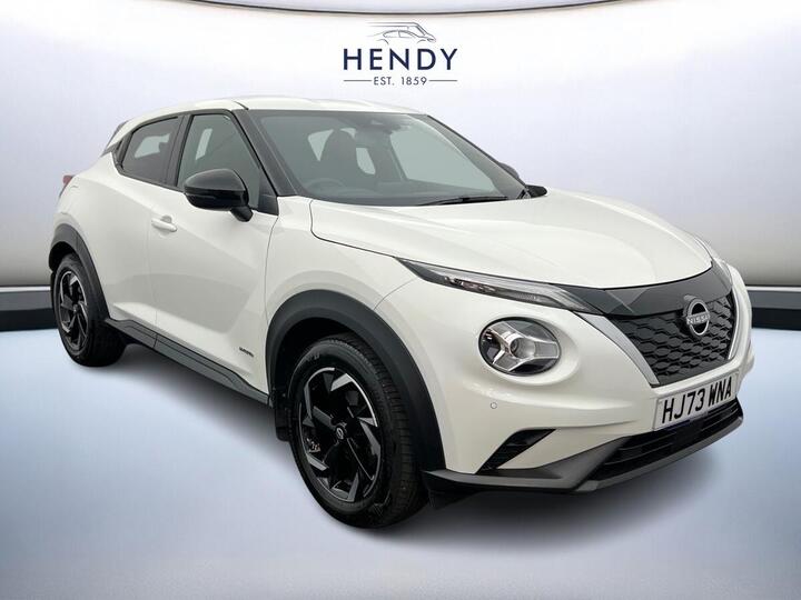 Nissan JUKE 1.6 N-Connecta Auto Euro 6 5dr