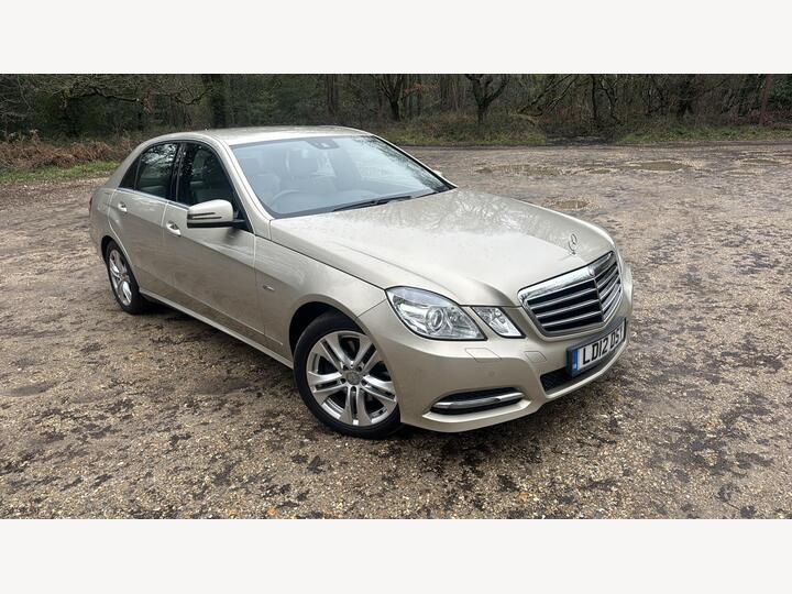 Mercedes-Benz E Class 3.0 E350 CDI V6 BlueEfficiency Avantgarde G-Tronic+ Euro 5 (s/s) 4dr