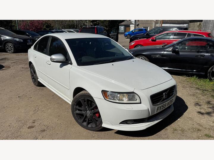 Volvo S40 2.4 D5 R-Design Euro 4 4dr