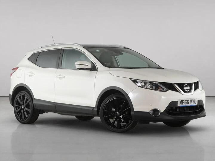 Nissan Qashqai 1.2 DIG-T Tekna XTRON 2WD Euro 6 (s/s) 5dr