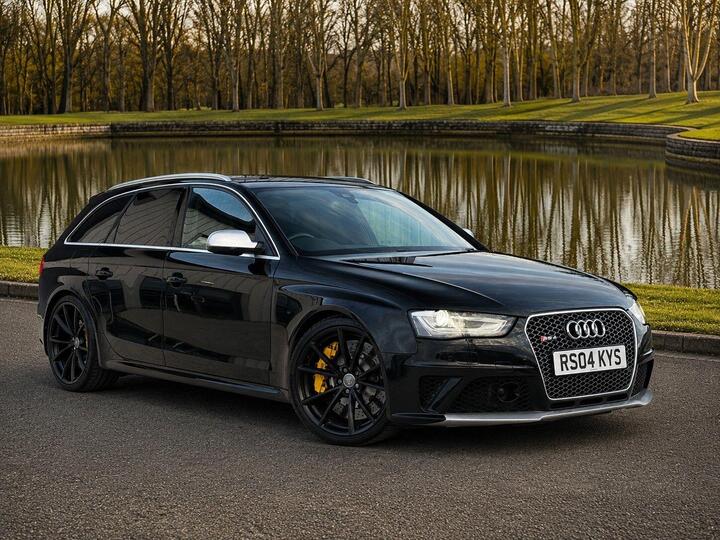 Audi RS4 Avant 4.2 FSI V8 S Tronic Quattro Euro 5 5dr